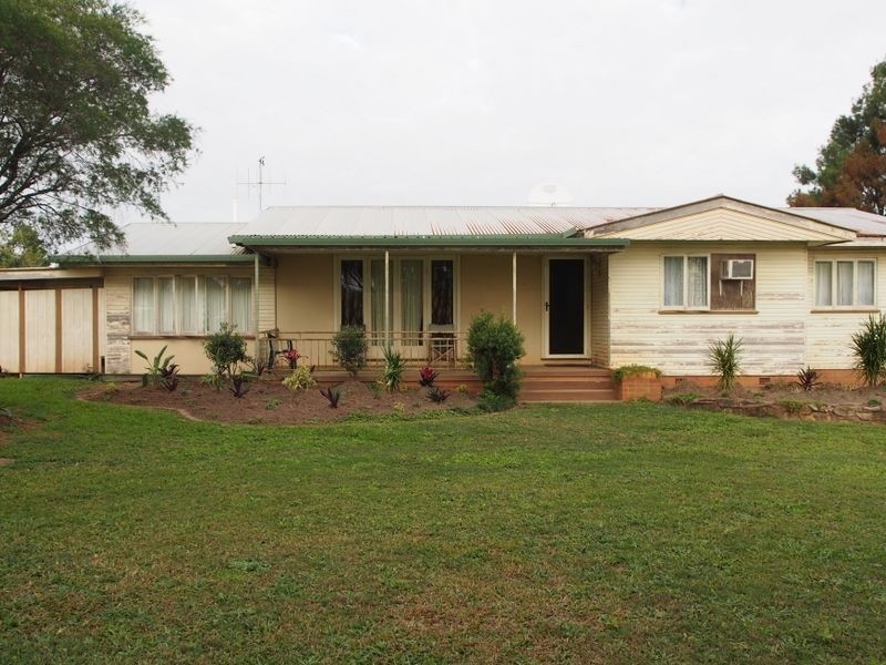 813 Ten Mile Road, Sharon QLD 4670