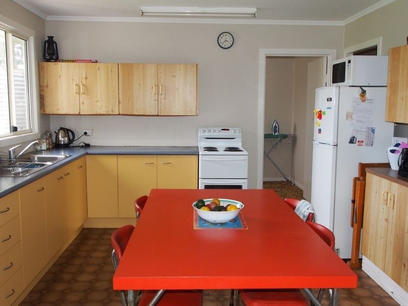 813 Ten Mile Road, Sharon QLD 4670