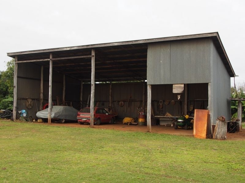 813 Ten Mile Road, Sharon QLD 4670