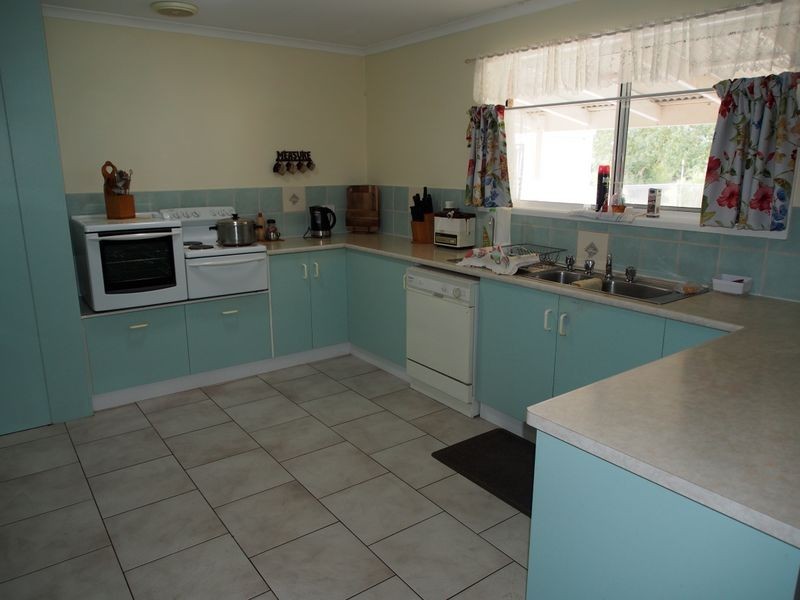41 Appaloosa Drive, Branyan QLD 4670