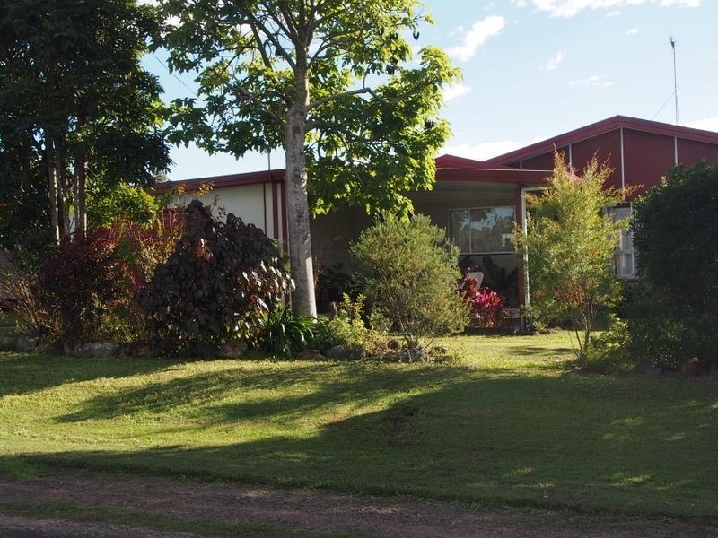 32 Henricksens Road, Sharon QLD 4670