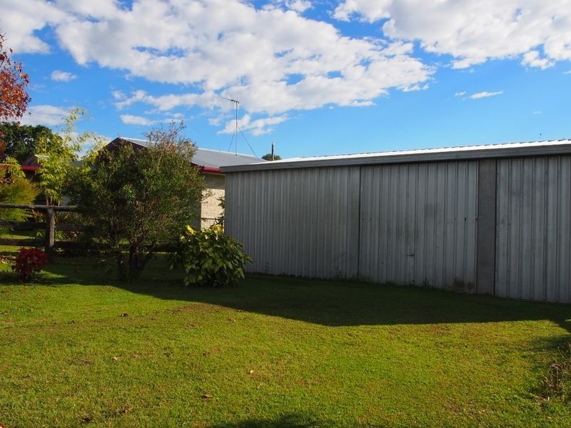 32 Henricksens Road, Sharon QLD 4670