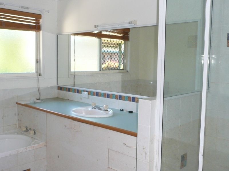 4 Olsen Street, Bundaberg East QLD 4670