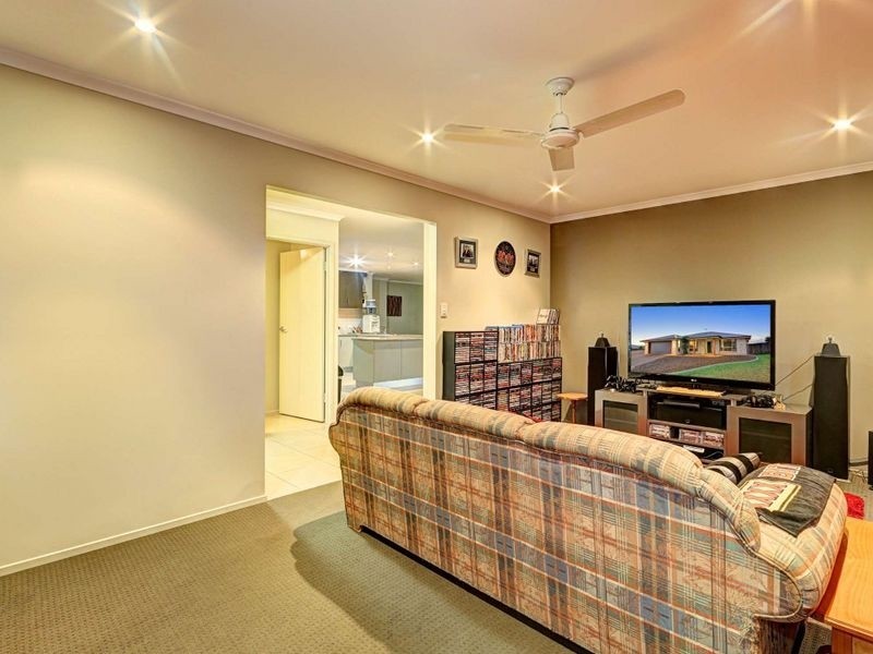 3 Outlook Court, Ashfield QLD 4670