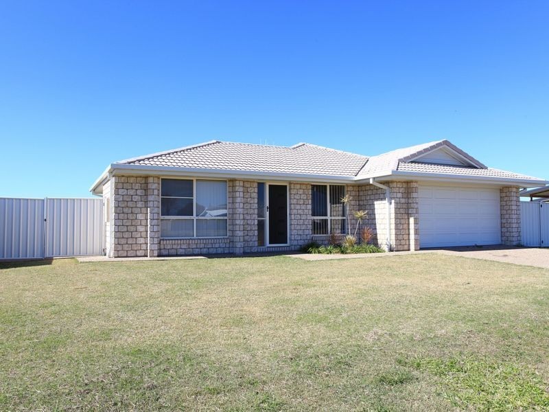 4 Avalon Street, Burnett Heads QLD 4670