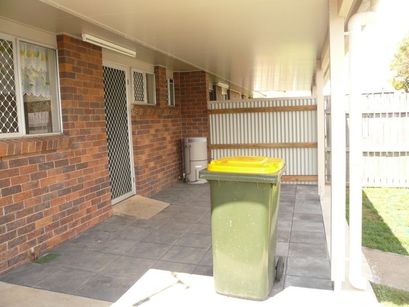 2/3 McNamara Street, Avenell Heights QLD 4670
