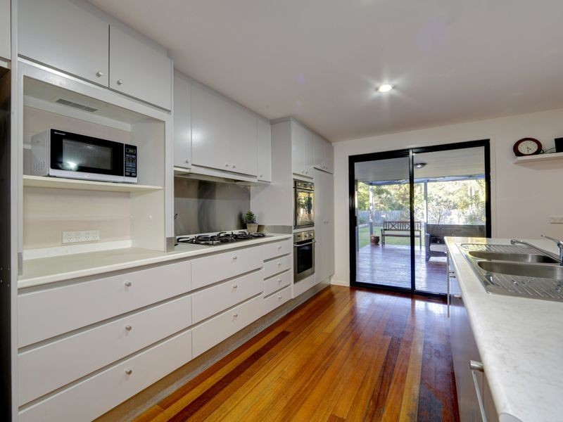 2 Causeway Place, Bargara QLD 4670