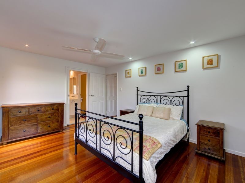 2 Causeway Place, Bargara QLD 4670