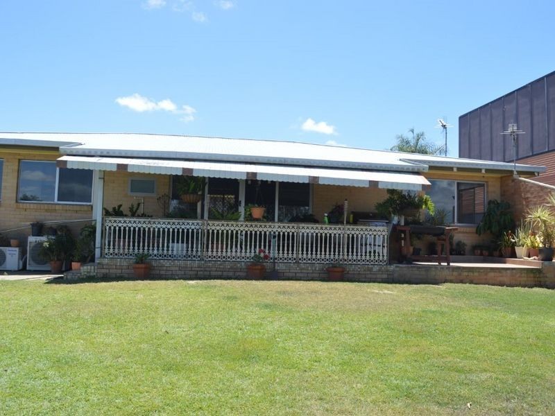 10 Brewer Street, Bundaberg North QLD 4670
