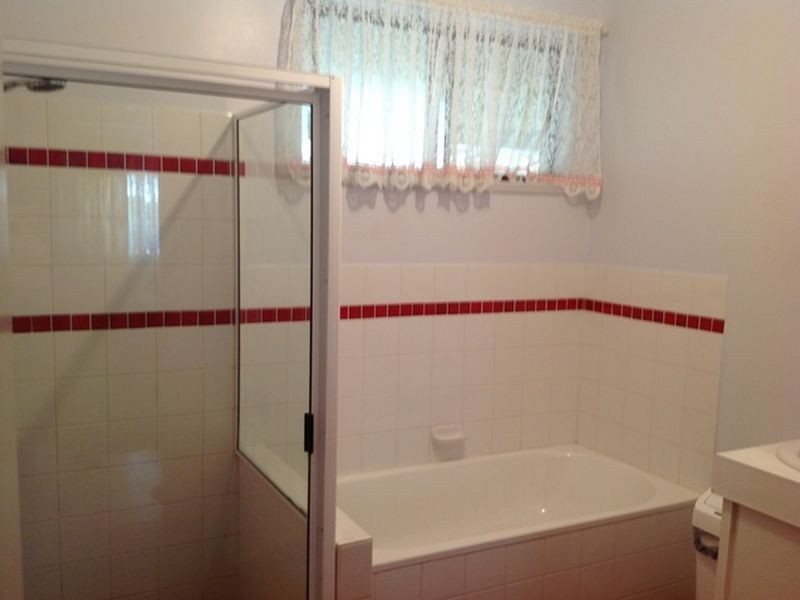 32 Avokahville Avenue, Avoca QLD 4670