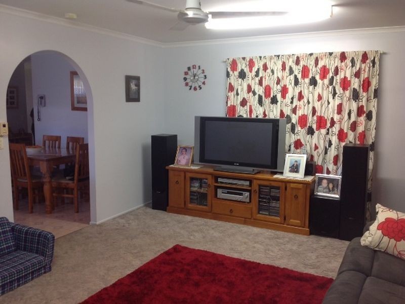 32 Avokahville Avenue, Avoca QLD 4670