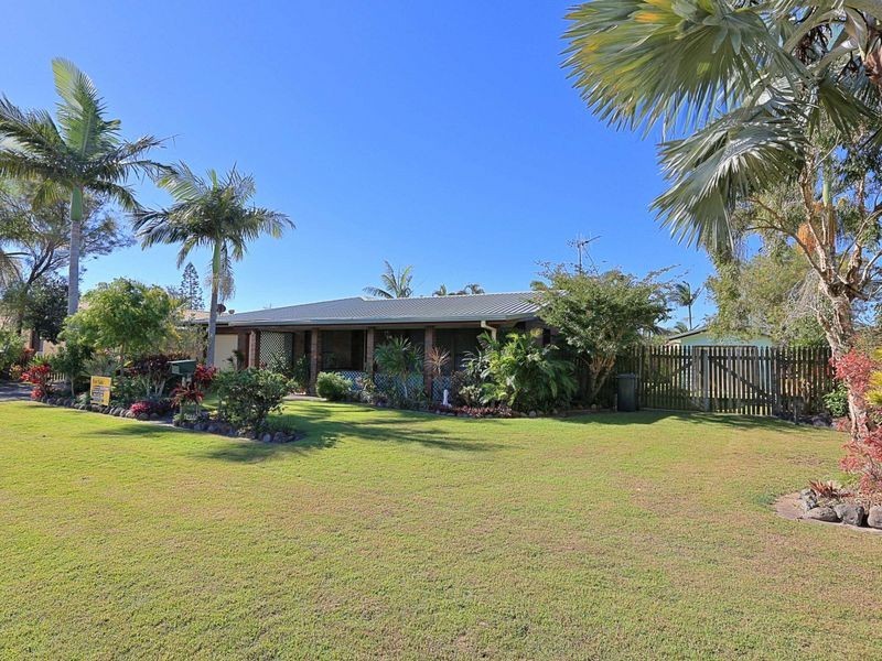 136 Davidson Street, Bargara QLD 4670