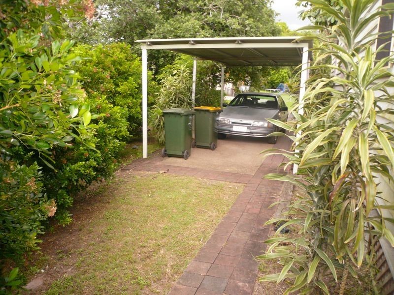 2A Waterview Road, Bundaberg North QLD 4670