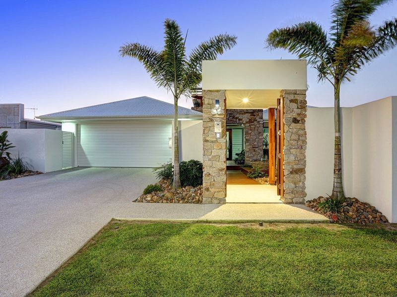 10 Aquarius Drive, Bargara QLD 4670