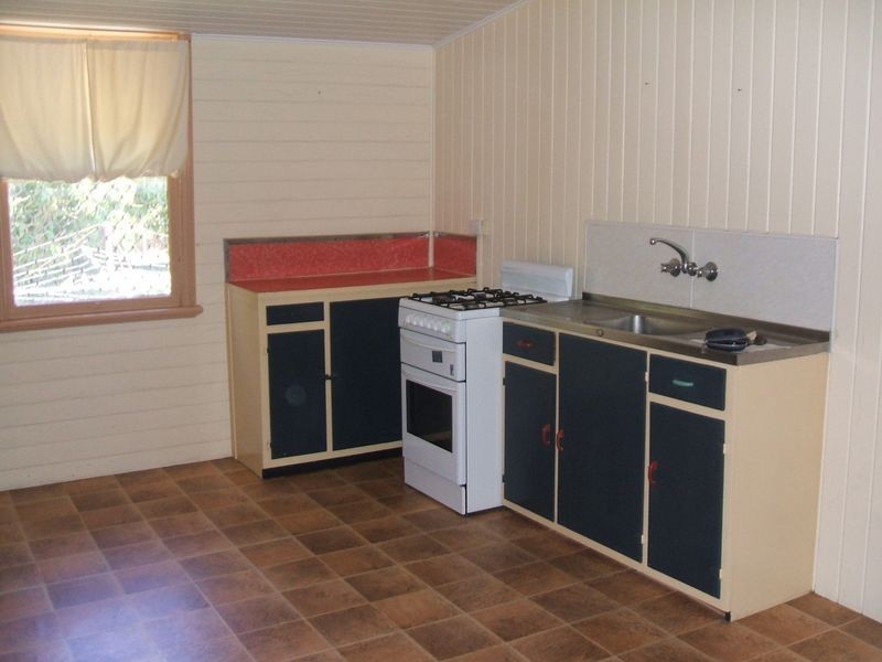 98 Woongarra Street, Bundaberg West QLD 4670