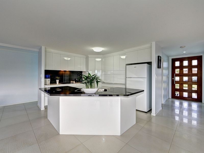 48 Mermaid Drive, Innes Park QLD 4670