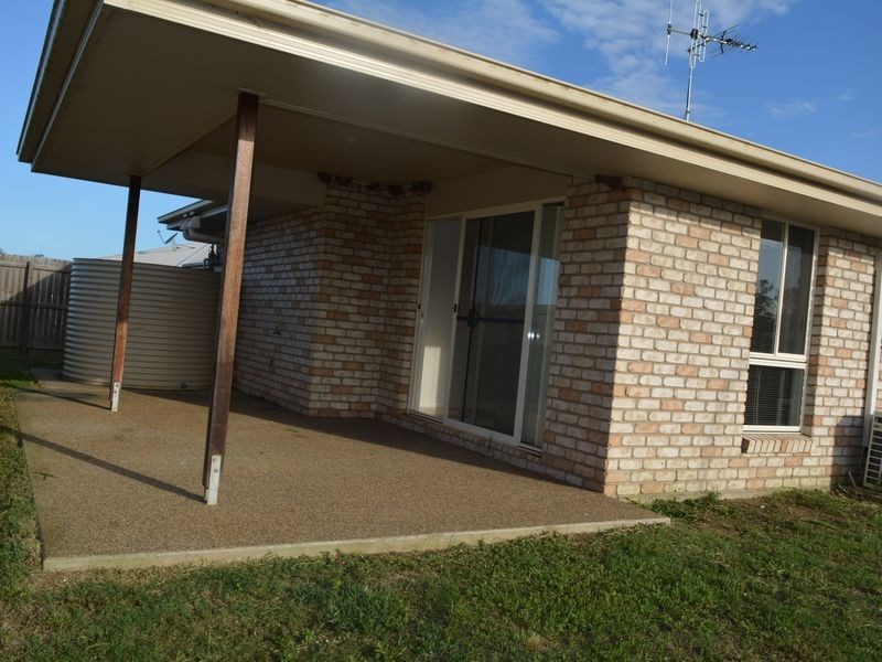 64 Neville Drive, Branyan QLD 4670