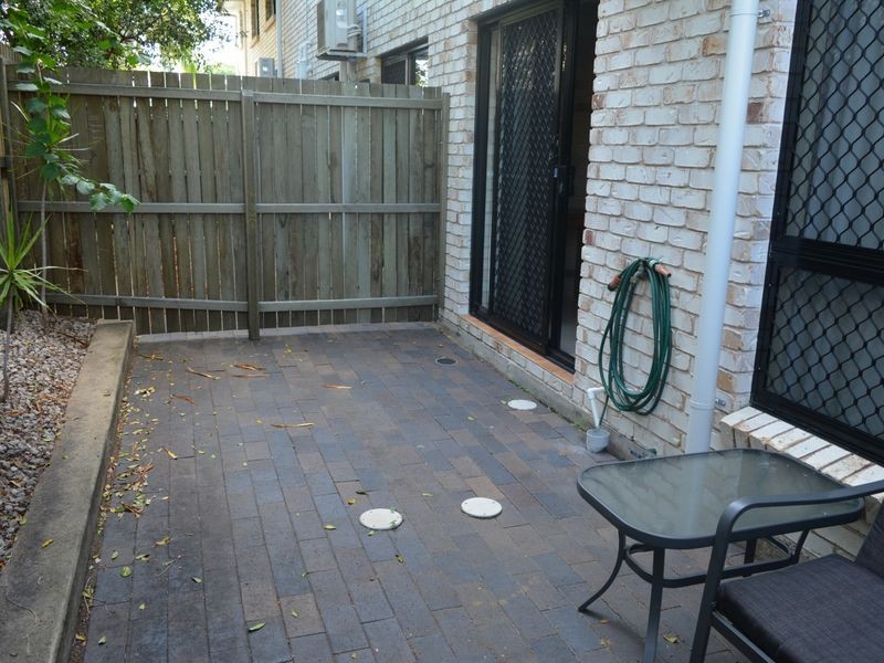 8/6 McIlwraith Street, Bundaberg South QLD 4670