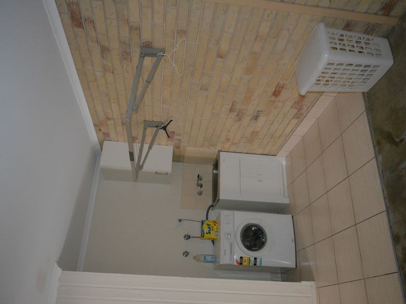 8/6 McIlwraith Street, Bundaberg South QLD 4670