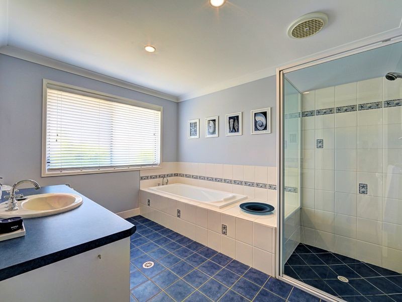 4 Nautilus Drive, Innes Park QLD 4670