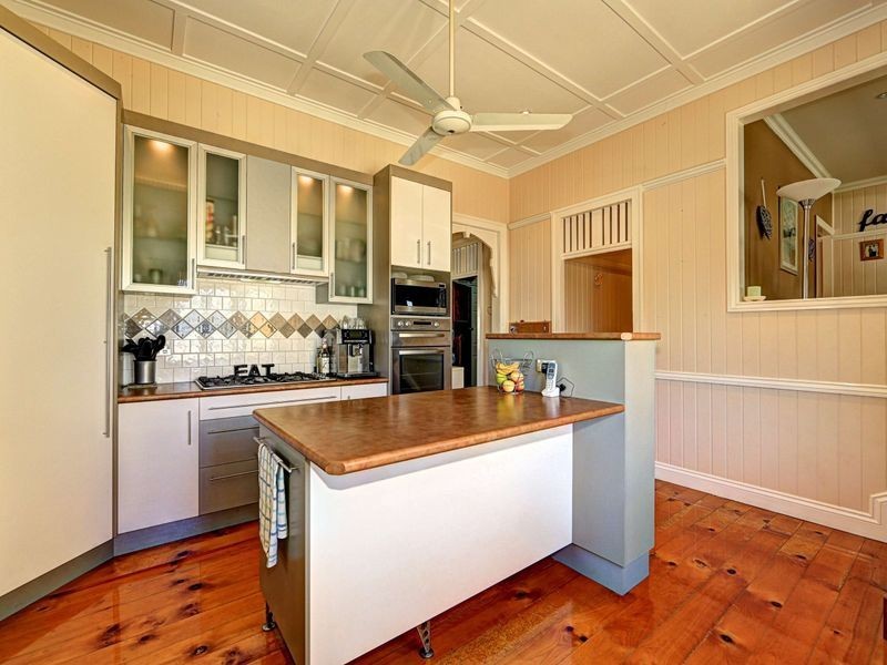 92 Lamb Street, Walkervale QLD 4670