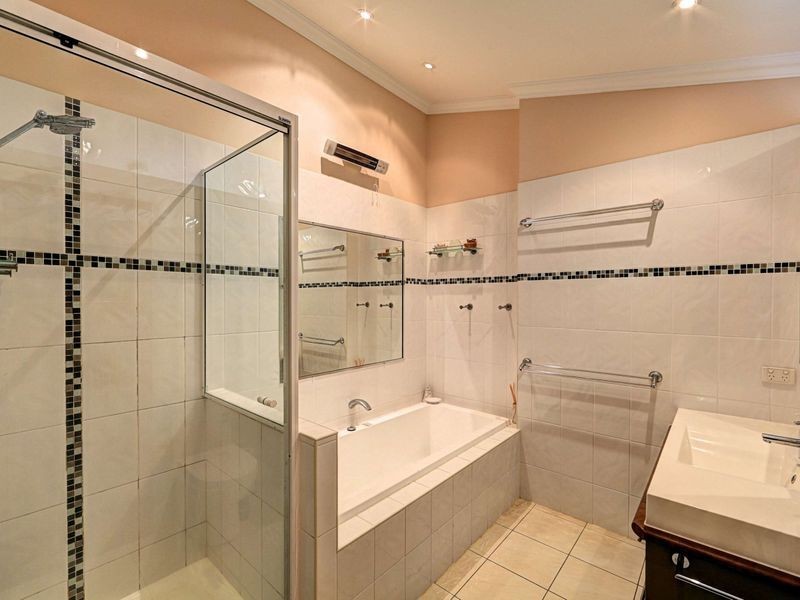 92 Lamb Street, Walkervale QLD 4670
