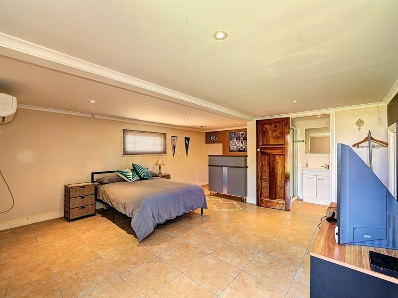 92 Lamb Street, Walkervale QLD 4670