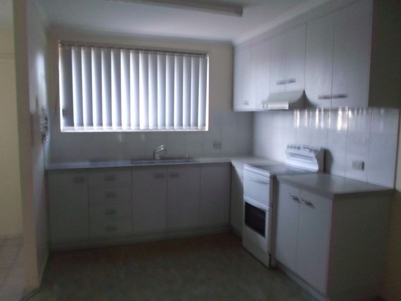 2/62 Duffy Street, Millbank QLD 4670