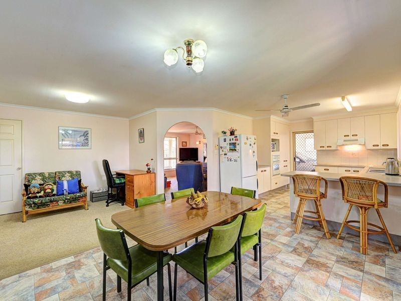7 Keast St, Kepnock QLD 4670