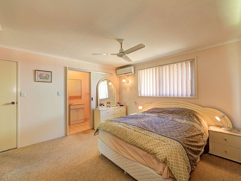 7 Keast St, Kepnock QLD 4670