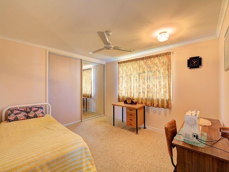 7 Keast St, Kepnock QLD 4670