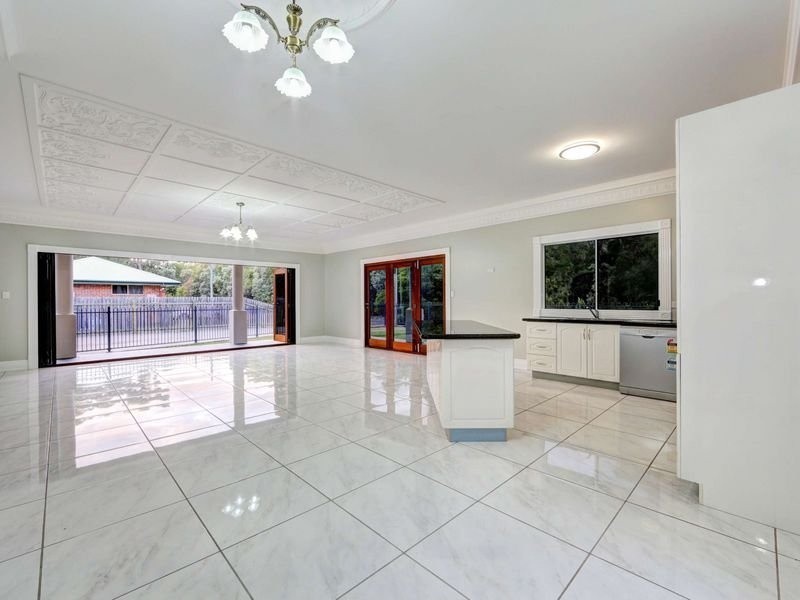 21 Gengers Road, Moore Park Beach QLD 4670