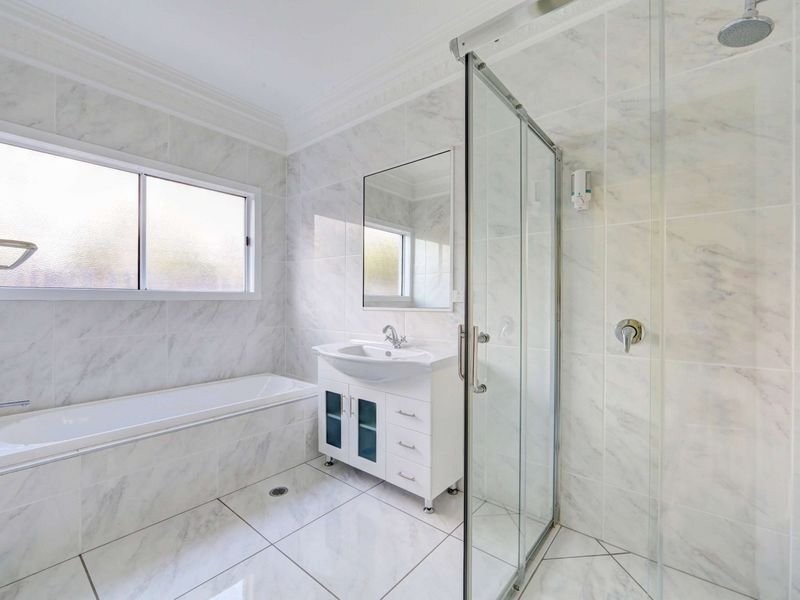 21 Gengers Road, Moore Park Beach QLD 4670