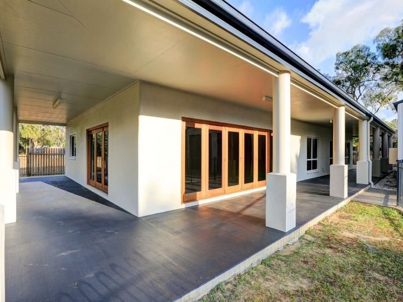 21 Gengers Road, Moore Park Beach QLD 4670