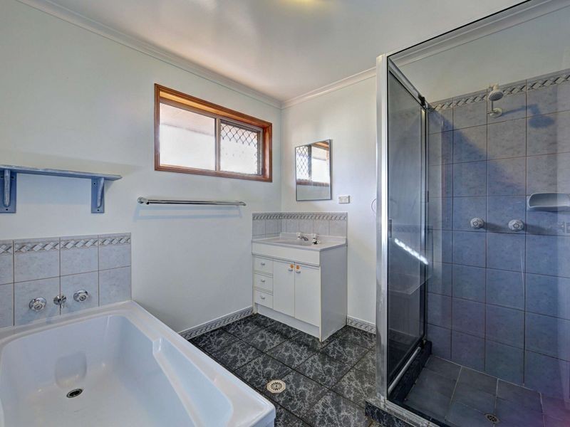 1 Finbay Avenue, Avoca QLD 4670