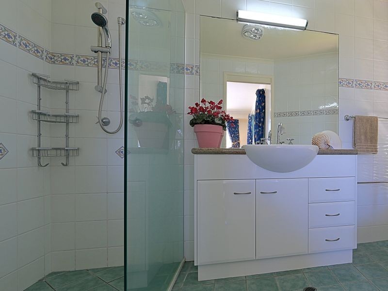 7 Bussey Street, Bargara QLD 4670
