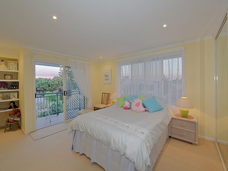 7 Bussey Street, Bargara QLD 4670