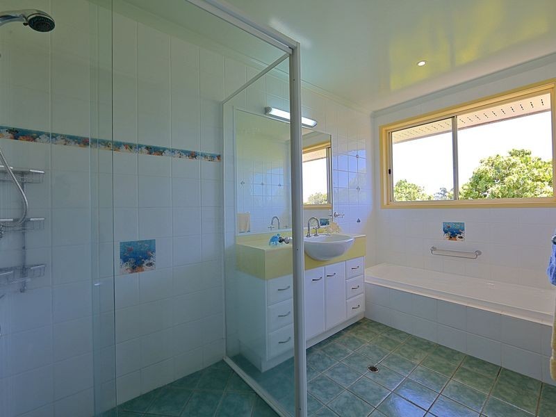 7 Bussey Street, Bargara QLD 4670