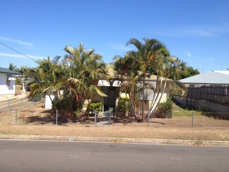102 Burnett Street, Bundaberg South QLD 4670
