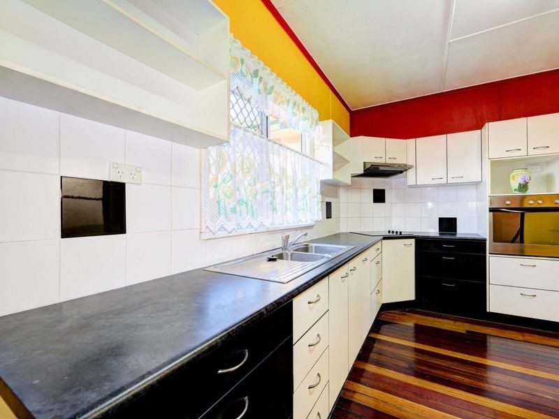 5 Spence Street, Svensson Heights QLD 4670