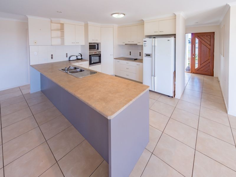 11 Charlotte Court, Kalkie QLD 4670