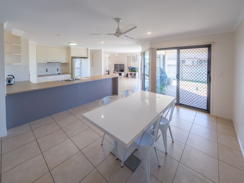 11 Charlotte Court, Kalkie QLD 4670