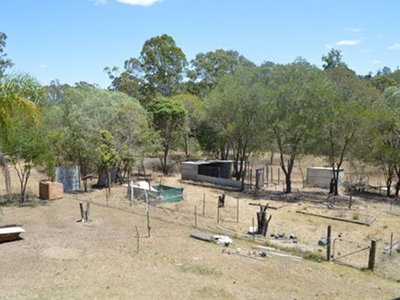 26 Mahes Rd, Booyal QLD 4671