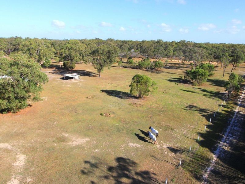 35 Robin Close, Moore Park Beach QLD 4670