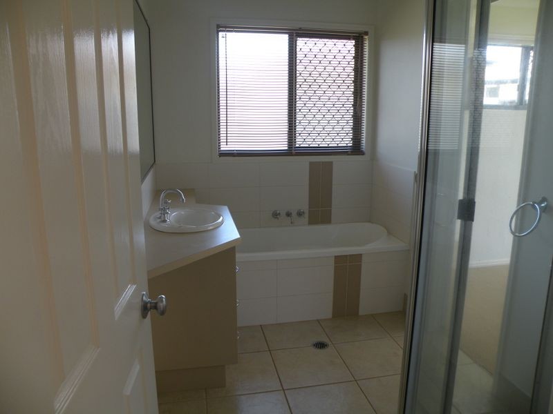 3 Gilchrist, Bundaberg East QLD 4670