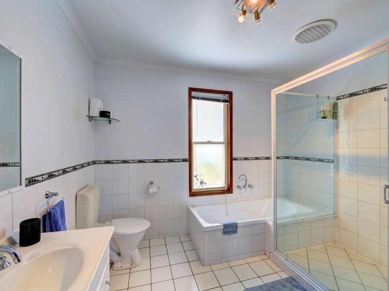 22 Mitchell Street, Elliott Heads QLD 4670