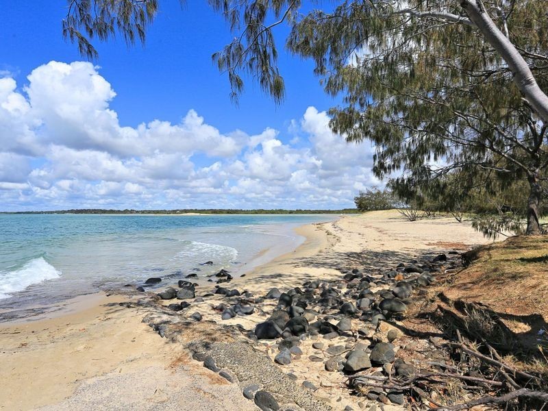 22 Mitchell Street, Elliott Heads QLD 4670