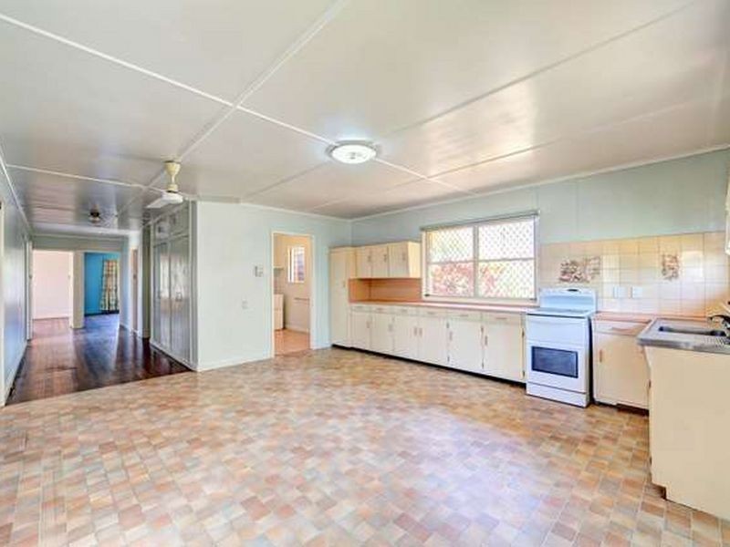 94 Elliott Heads Road, Kepnock QLD 4670