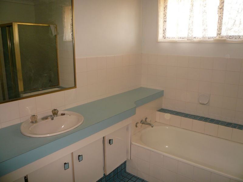 25 Pizzey Street, Kepnock QLD 4670