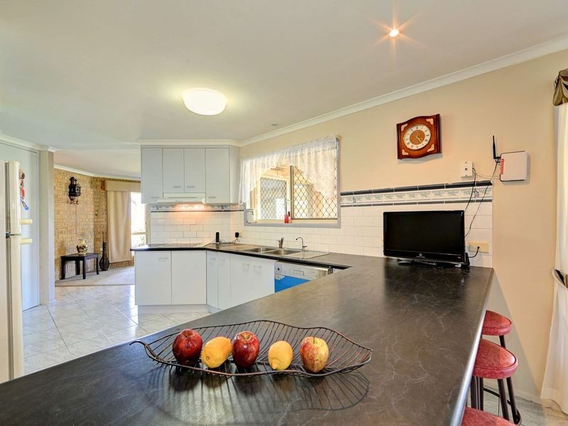 12 Crook Street, Kensington QLD 4670